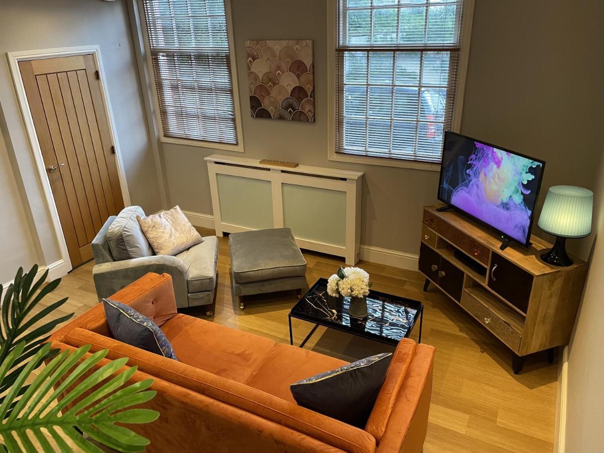 Luxury 3-Bed Victorian Townhouse Hosted By Hutch Lifestyle Leamington Spa Exterior foto