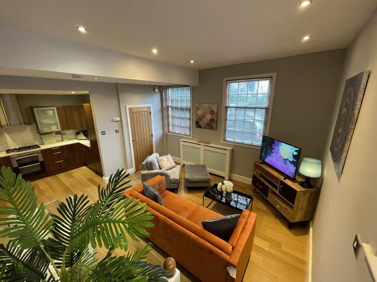 Luxury 3-Bed Victorian Townhouse Hosted By Hutch Lifestyle Leamington Spa Exterior foto