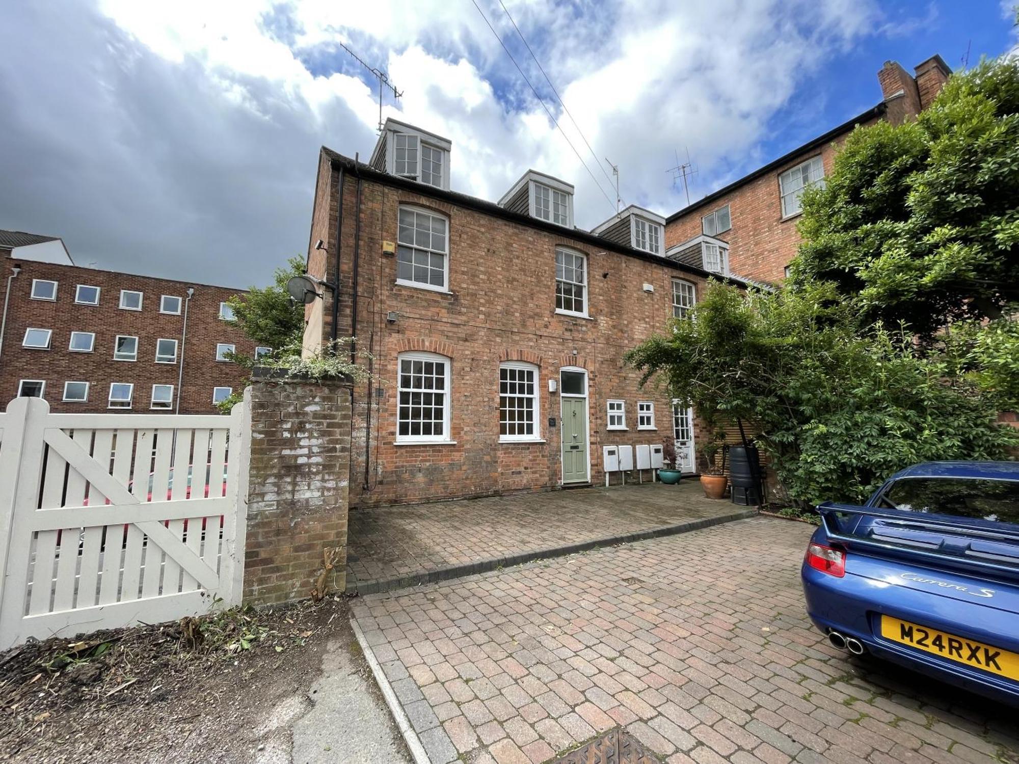 Luxury 3-Bed Victorian Townhouse Hosted By Hutch Lifestyle Leamington Spa Exterior foto